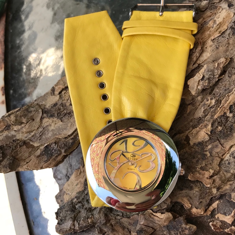 Stone Womens Stainless Steel Quartz Designer Watch